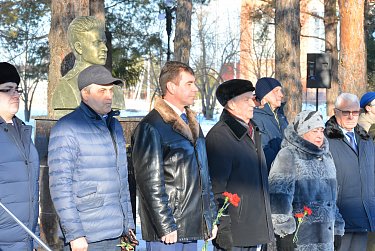 В Тоцком теперь есть «Аллея Славы»
